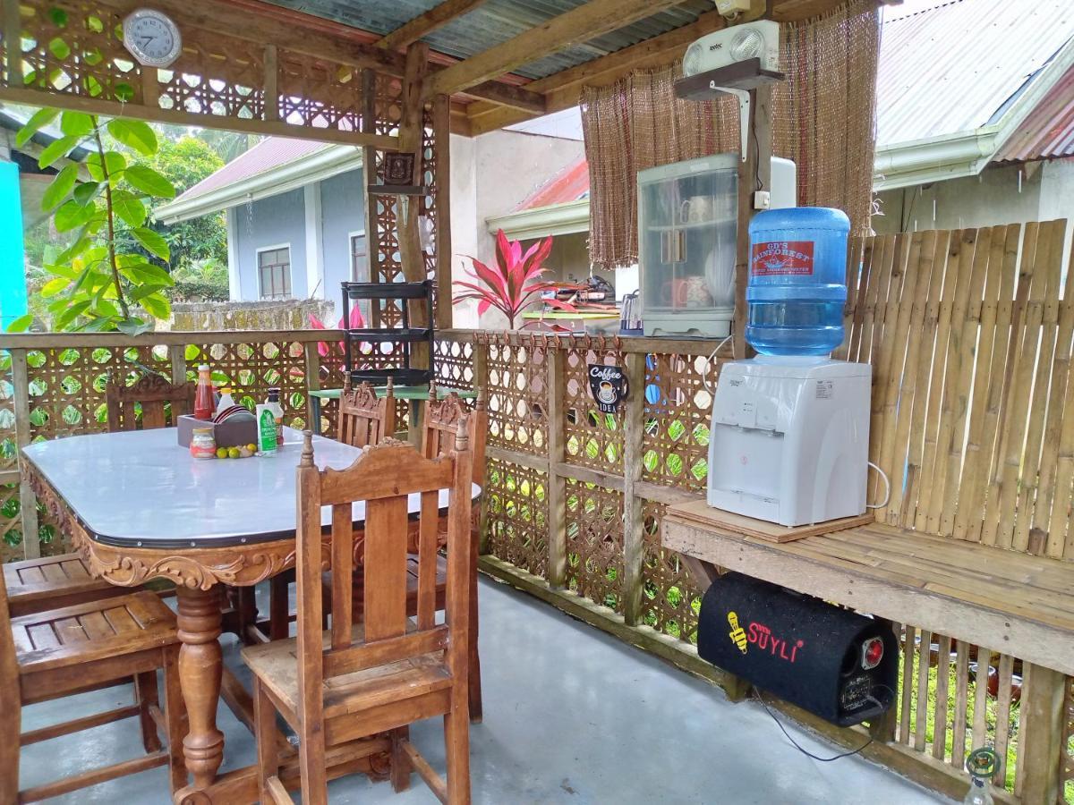 Junjals Backpackers Chalet Bohol Exterior foto